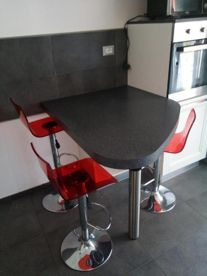 Il Nido Di Alice Appartement Chiavari Buitenkant foto
