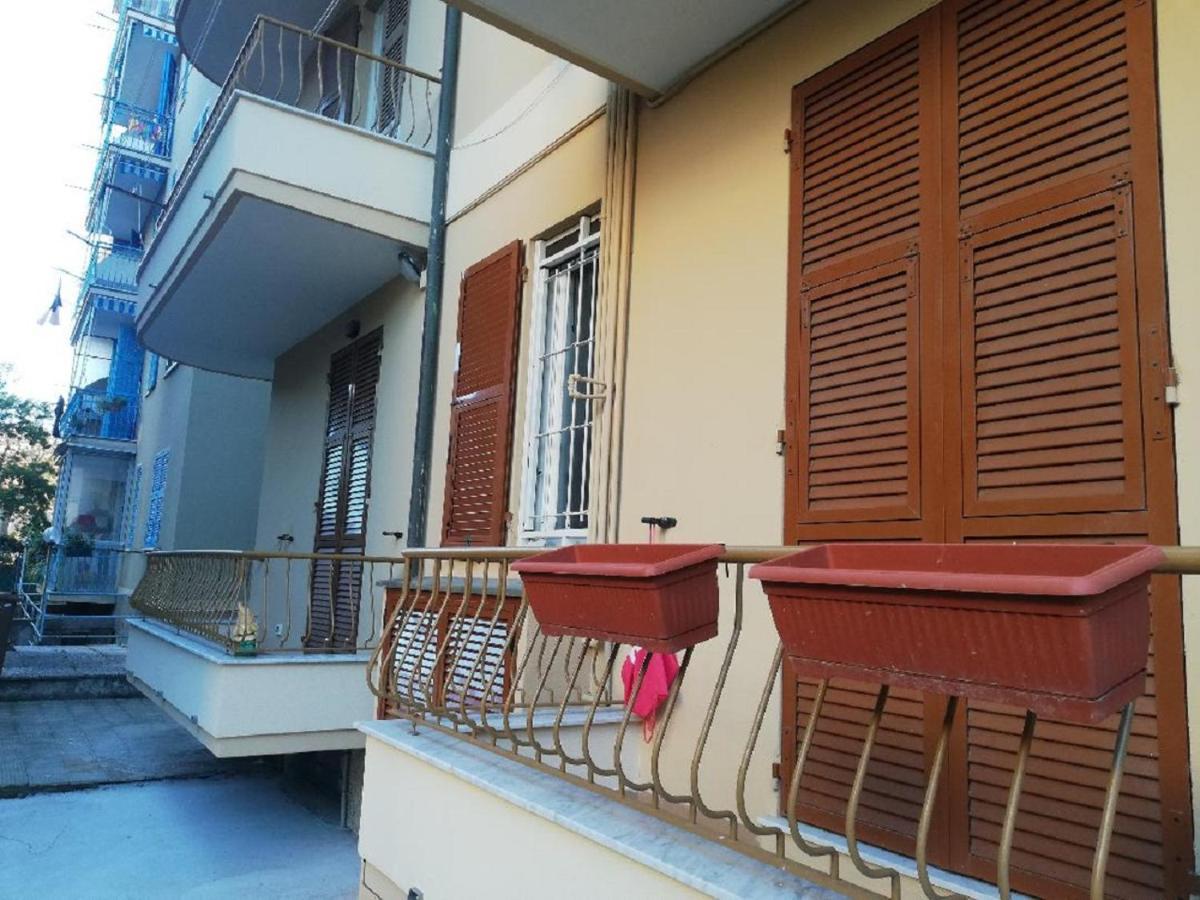 Il Nido Di Alice Appartement Chiavari Buitenkant foto