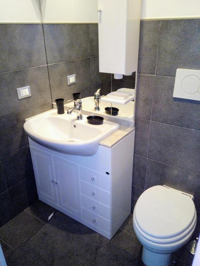 Il Nido Di Alice Appartement Chiavari Buitenkant foto
