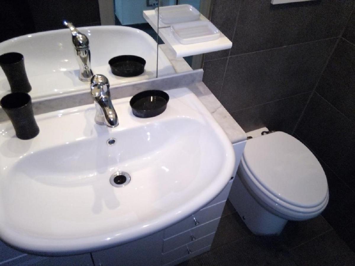 Il Nido Di Alice Appartement Chiavari Buitenkant foto
